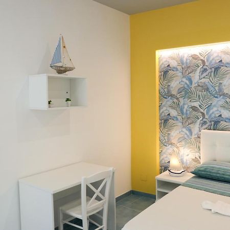 Cristianzerotre Suite Neapel Exterior foto